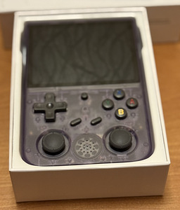 Anbernic RG353V (4 foto / 5)