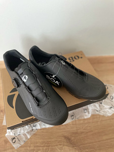 Pearl Izumi X-Alp Gravel jalgrattakingad (2 foto / 3)