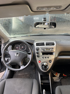 Honda civic 1.7 (6 foto / 8)