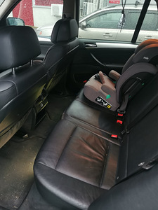 BMW e70 (2 foto / 6)