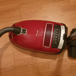 Miele Tolmuimeja (3 foto / 9)