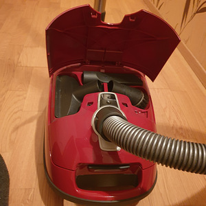 Miele Tolmuimeja (6 foto / 9)