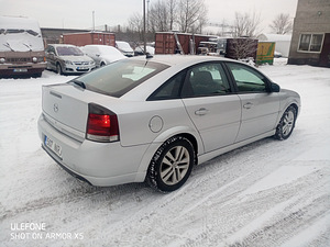 OPEL VECTRA GTS 3.0 CDTI (3 foto / 6)