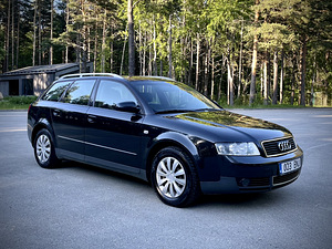 Audi A4 Avant 2005 (3 foto / 10)