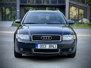 Audi A4 Avant 2005 (1 foto / 10)