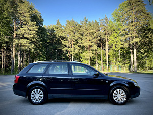 Audi A4 Avant 2005 (5 foto / 10)