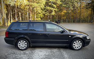 Volkswagen Passat 1998a (7 foto / 13)