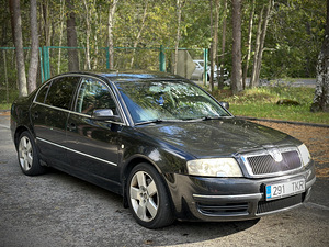Skoda Superb 2.5 2004a (1 фото из 9)