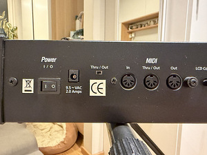 Kurzweil PC1 61 (4 foto / 5)