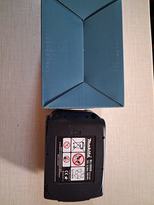 18V makita aku (4 foto / 6)