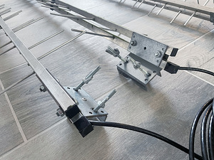5G komplekt: Teltonika TRB500 5G/4G Gateway + Iskra antenni (5 foto / 6)