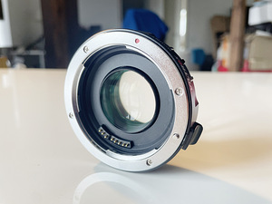 Viltrox EF-M2 II Adapter/Speedbooster Canon EF <> M4/3 - MFT (2 foto / 5)