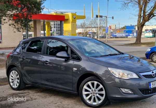 Opel astra