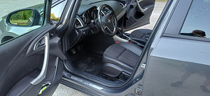 Opel astra (8 фото из 15)
