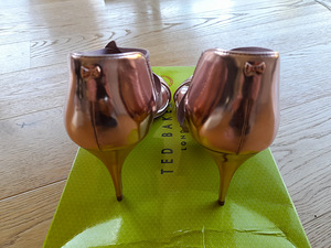 Ted Baker kingad 38 (4 foto / 7)