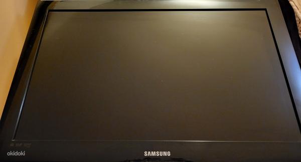 Телевизор Samsung LE32C350D1W Black LE32C350D1W (фото #1)