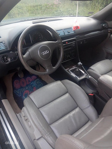Audi a4 cabriolet (2 foto / 7)