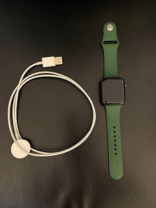 Apple Watch SE 2020 (2 foto / 3)