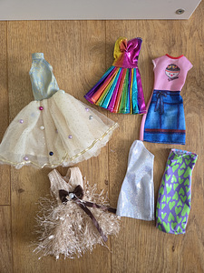 Barbie одежда и аксессуары (1 фото из 6)
