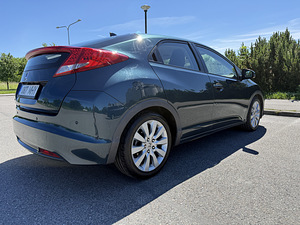 Honda Civic (4 foto / 7)