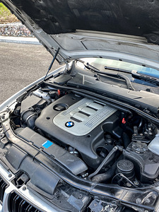 BMW 335d M-Pakett Shadowline 3.0 210kw (9 foto / 13)