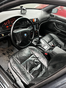 BMW 525i LPG (2 foto / 7)