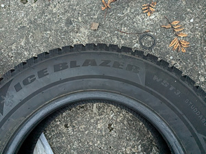 Naelrehvid Sailun Ice Blazer WST3 215/70R16 (4 foto / 6)