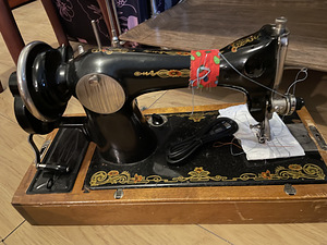 Õmblusmasin (1 foto / 4)