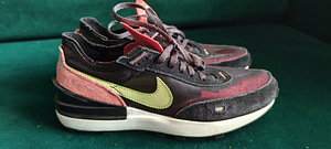 Nike tossud s 37,5 (1 фото из 5)