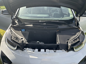 Müüa BMW i3 (6 foto / 9)