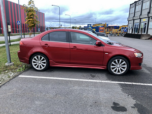 Mitsubishi Lancer 1.8 105kw (8 foto / 10)