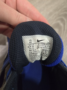 Кроссовки 36 Nike (2 фото из 2)