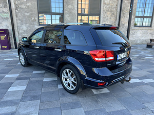 Fiat Freemont (3 foto / 8)