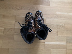 Naiste saapad Michael Kors (2 foto / 9)
