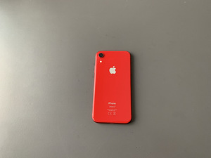 iPhone XR 128GB (2 foto / 5)
