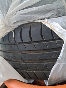 215/50R17 (3 foto / 4)
