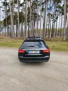 Mercedes-Benz C 250 (6 foto / 15)