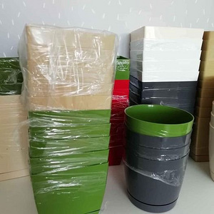 UUED lillepotid, 62 tk - 25 eur (3 foto / 4)