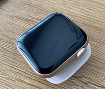 Смарт-часы Apple Watch Series 5 40 мм