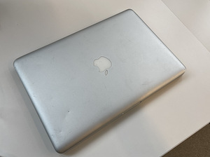 Apple MacBook Pro, 13 дюймов (конец 2011 г.) (3 фото из 4)