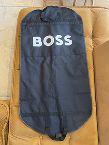 Hugo Boss Ülikond 48 (7 foto / 7)
