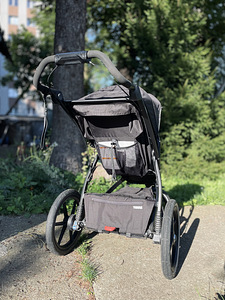 Thule Urban Glide 2 + lisavarustus (3 foto / 8)