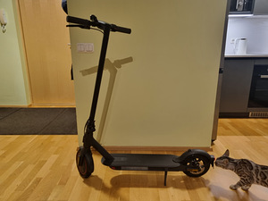 Xiaomi Mi Scooter Pro 2 (4 foto / 4)