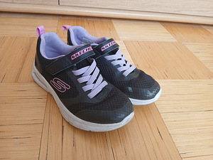Skechers'i tossud (1 foto / 2)