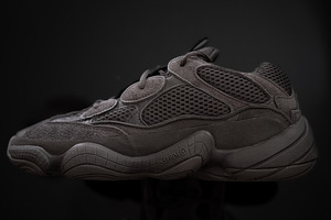 YEEZY 500 EU 44 (2 foto / 6)