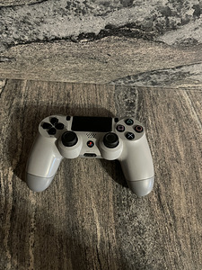 Контроллер PS4, версия от 1 PS (1 фото из 2)