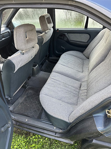 Opel Omega A 2.3TD (7 foto / 9)