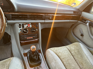 Mercedes-Benz 280SE (8 foto / 9)