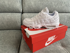Tossud Nike air max 95 (2 foto / 2)
