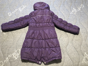 Девичье зимнее пальто. Размер 98-104 см. 3-4 года. (3 фото из 3)